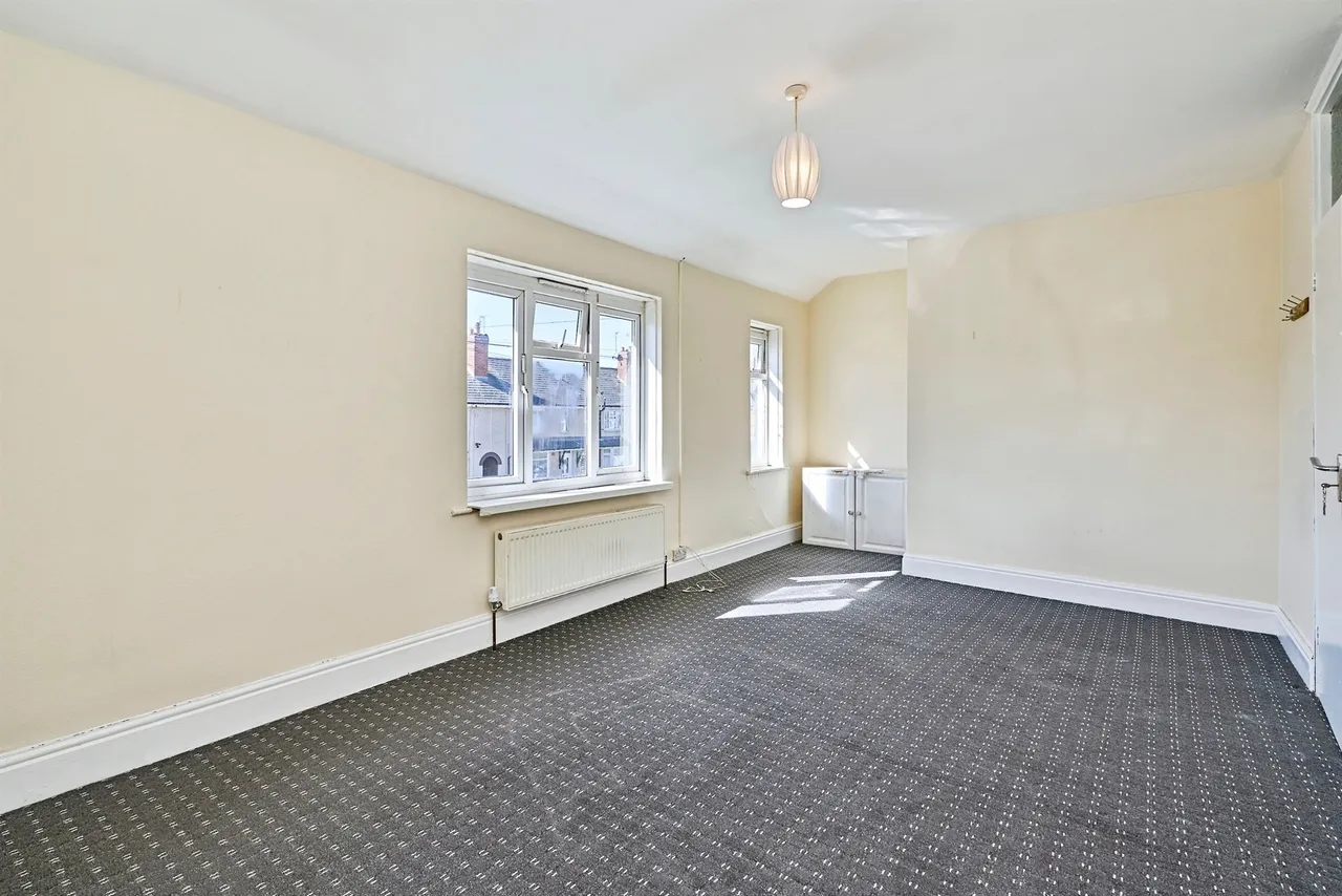 Highfield Road, Tipton, DY4, photo 5