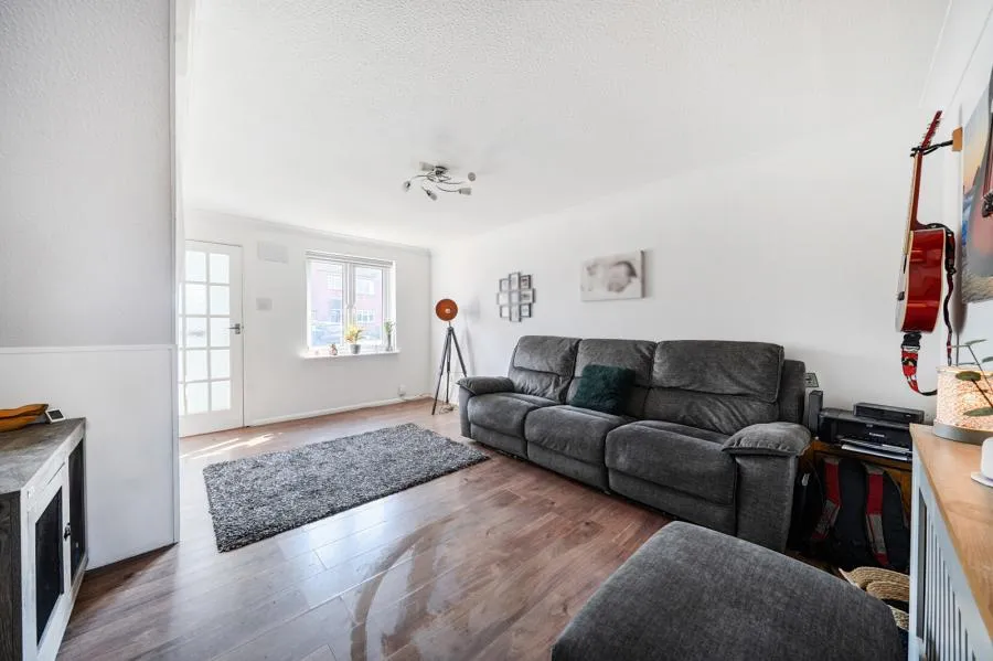 Columbia Way, Grove, OX12, photo 3