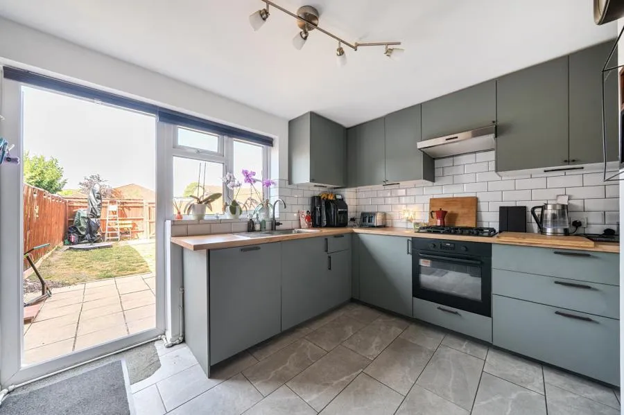 Columbia Way, Grove, OX12, photo 2