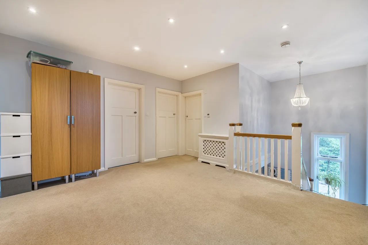 Wellington Avenue, Fleet, GU51 3BF, photo 11