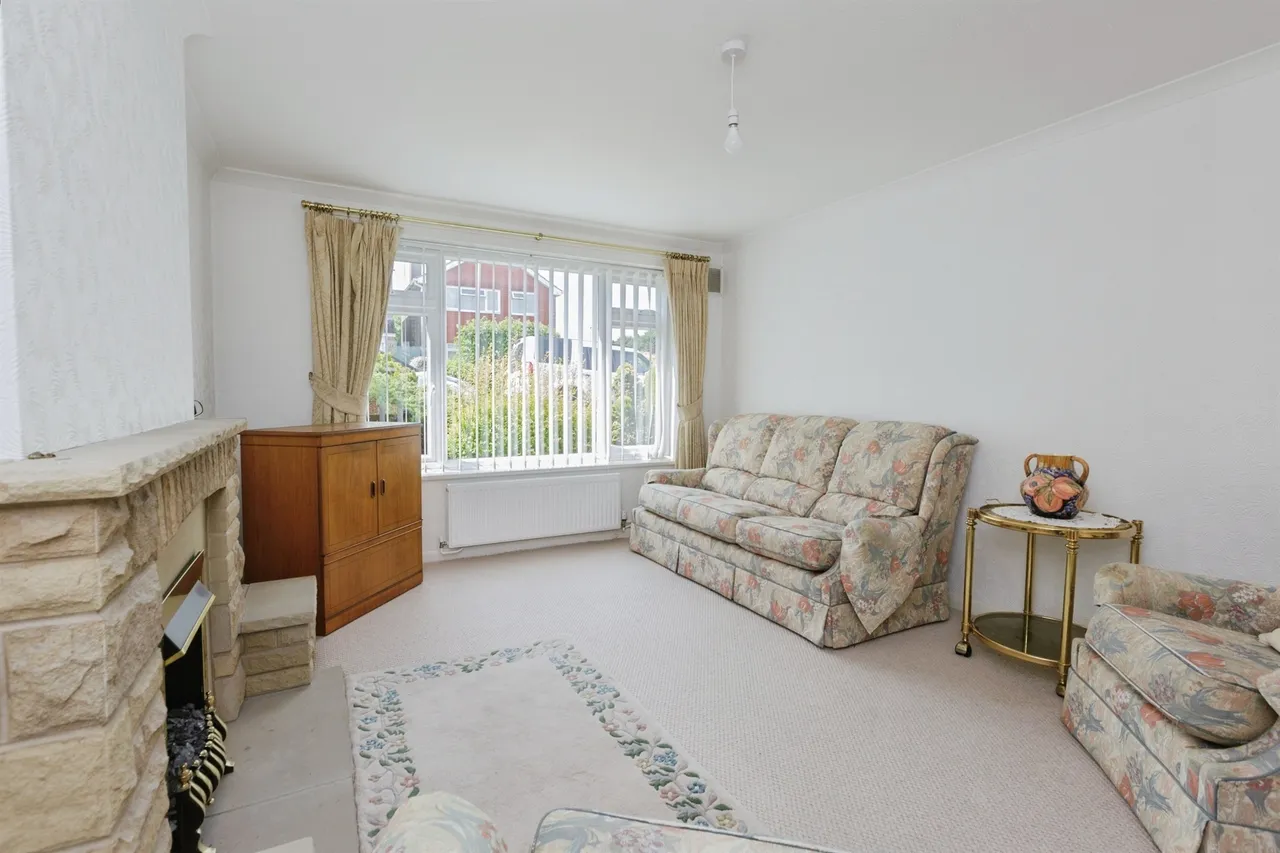 Rushton Drive, Leicester, LE2, photo 3
