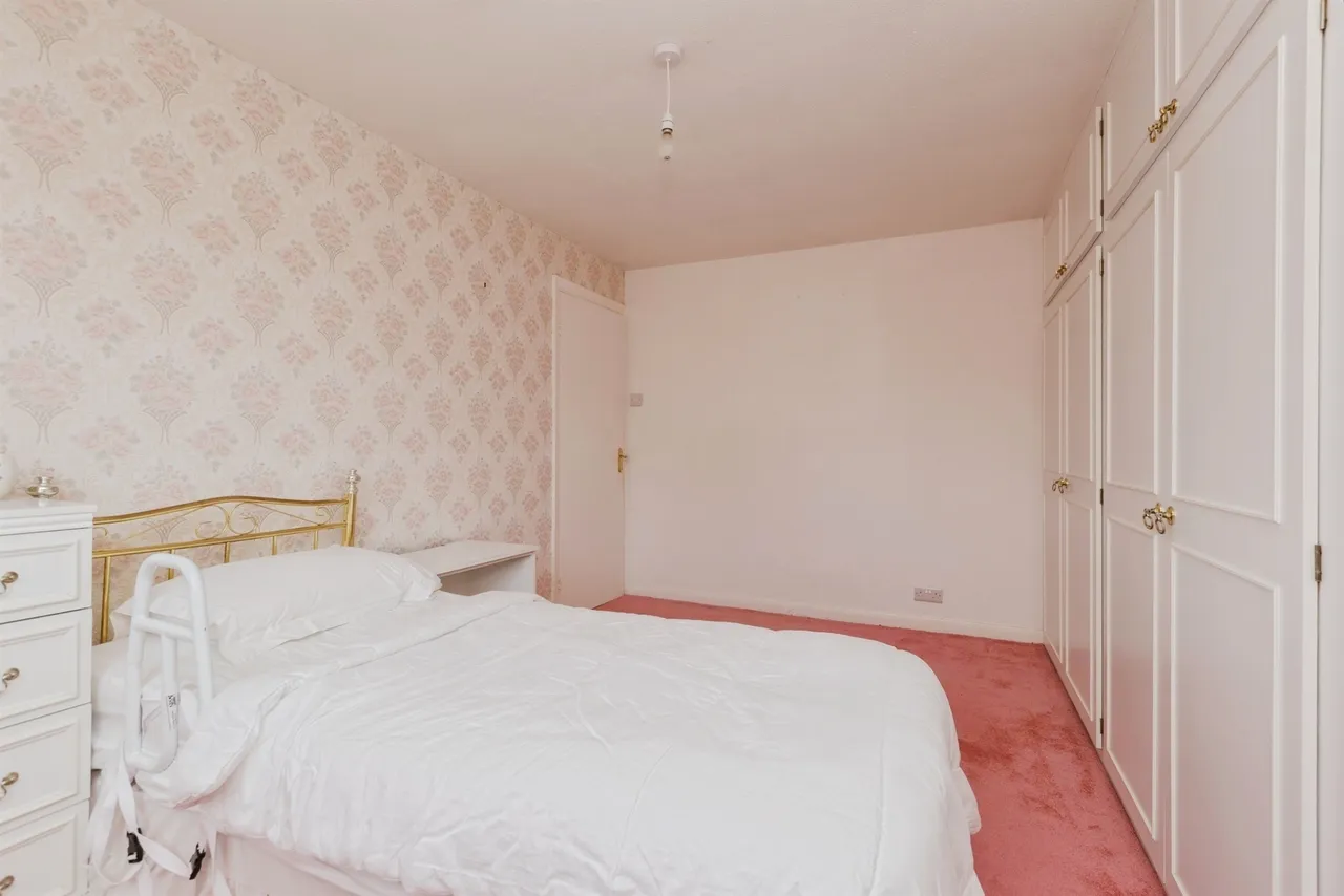 Rushton Drive, Leicester, LE2, photo 6