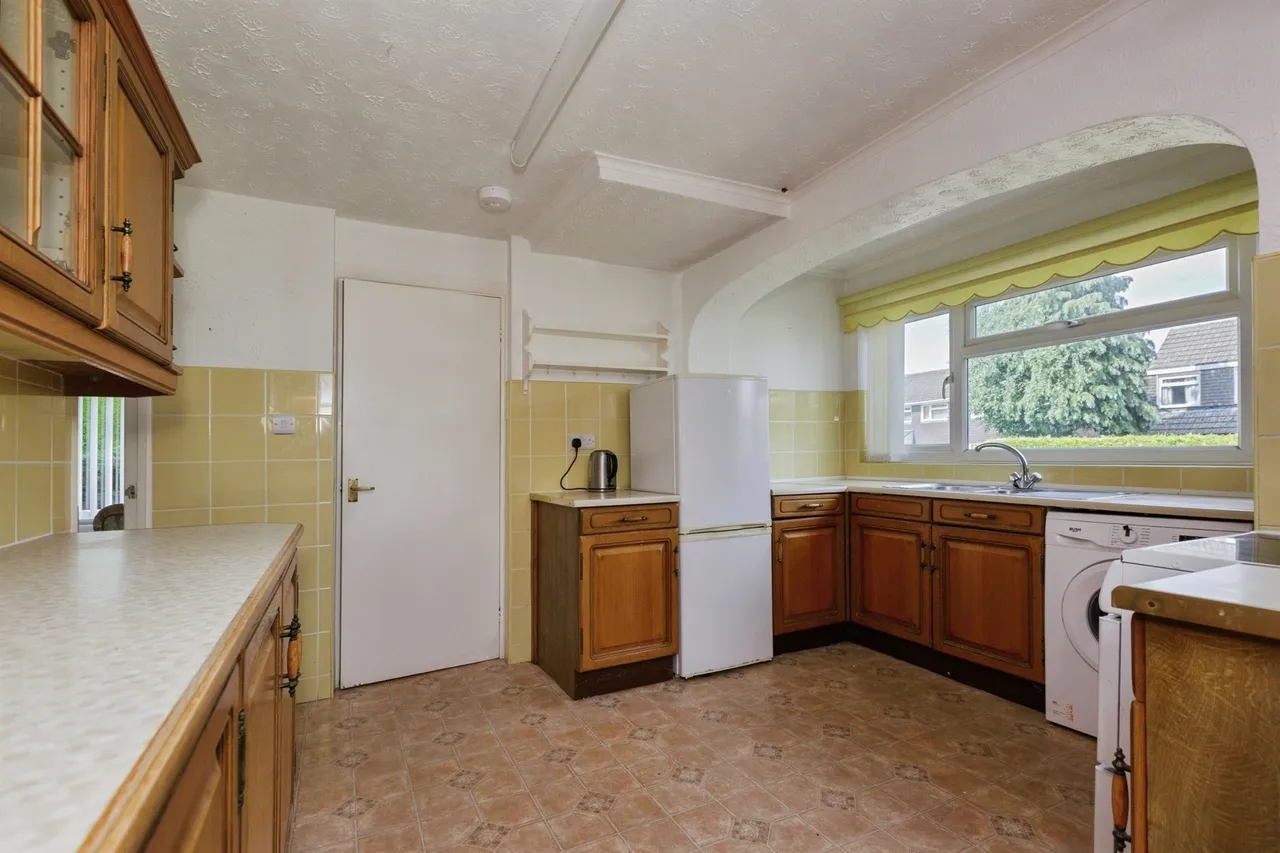 Rushton Drive, Leicester, LE2, photo 4