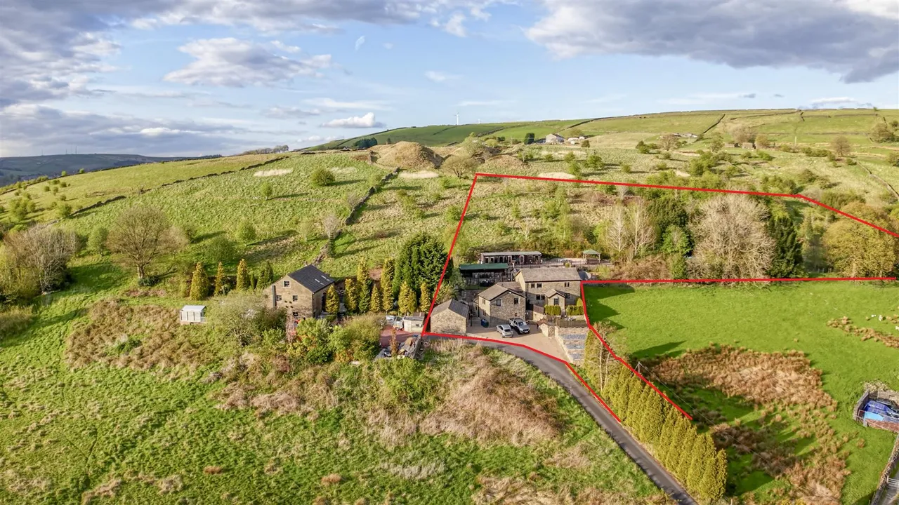 Hollin Lane, Rawtenstall, photo 3