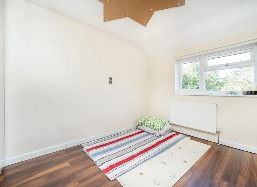 Riverdale Road, Hanworth, TW13, photo 7