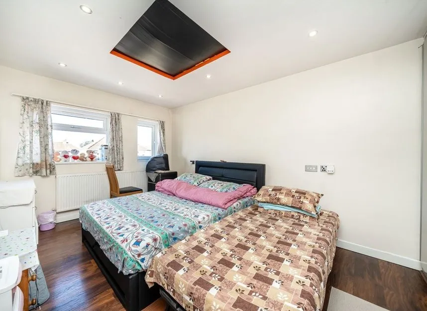 Riverdale Road, Hanworth, TW13, photo 6
