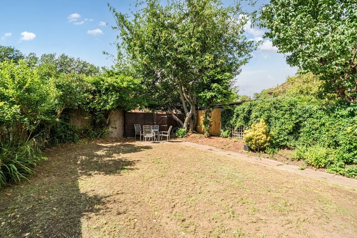 Manor Road North, Thames Ditton, KT7, photo 9