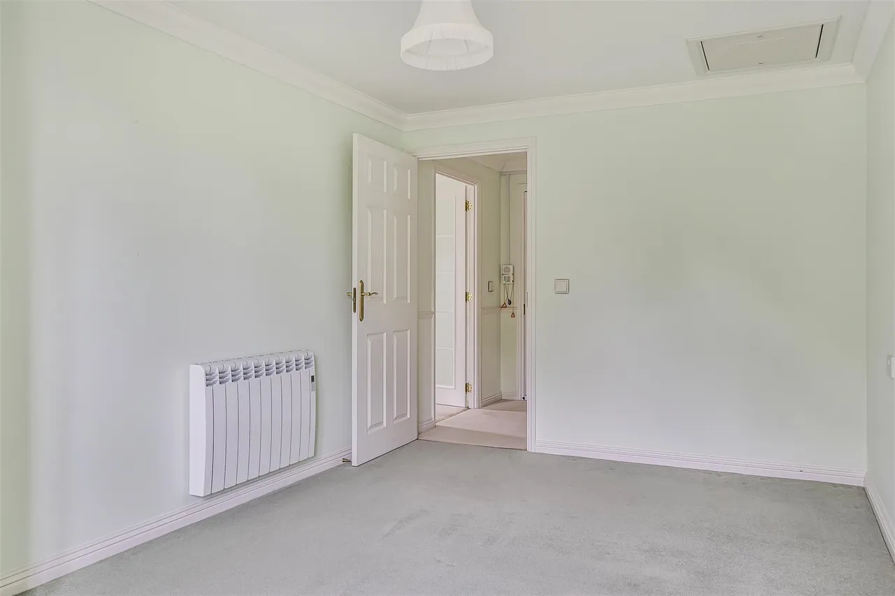 Tylers Close, Lymington, SO41, photo 8