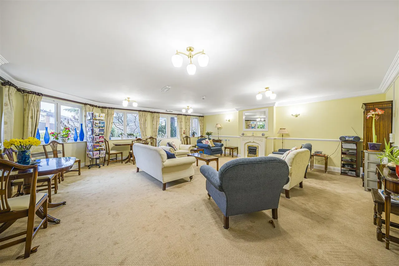 Tylers Close, Lymington, SO41, photo 11