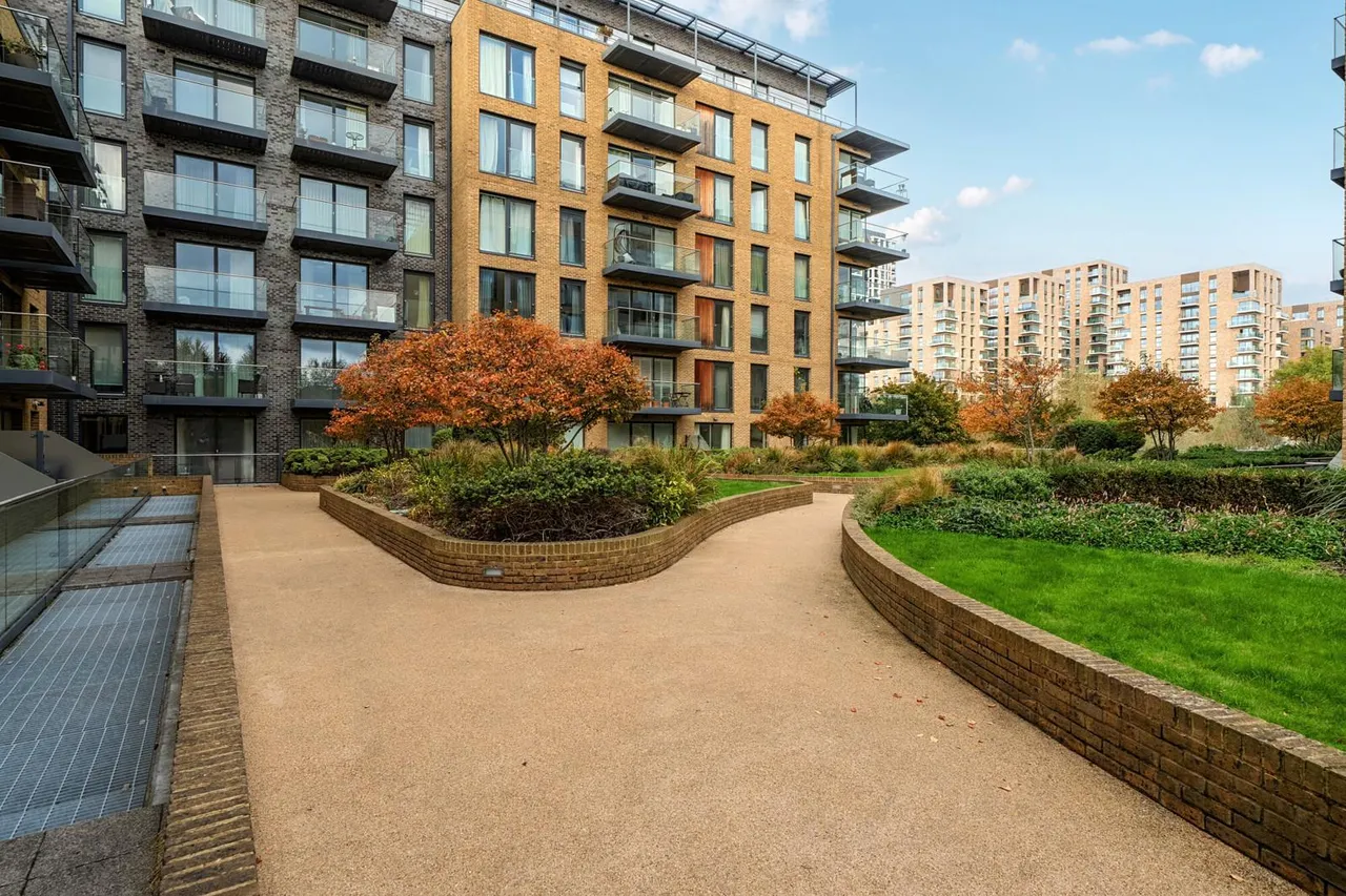 Tizzard Grove, SE3, photo 20