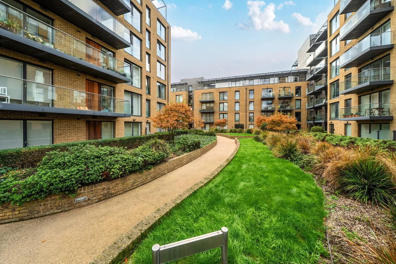 Tizzard Grove, SE3, photo 16