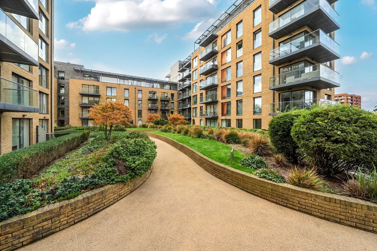 Tizzard Grove, SE3, photo 13