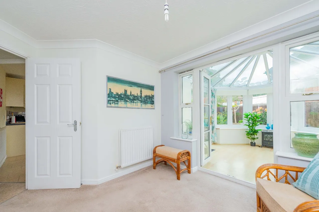 Merganser Close, Apley, Telford TF1 6SG, photo 9