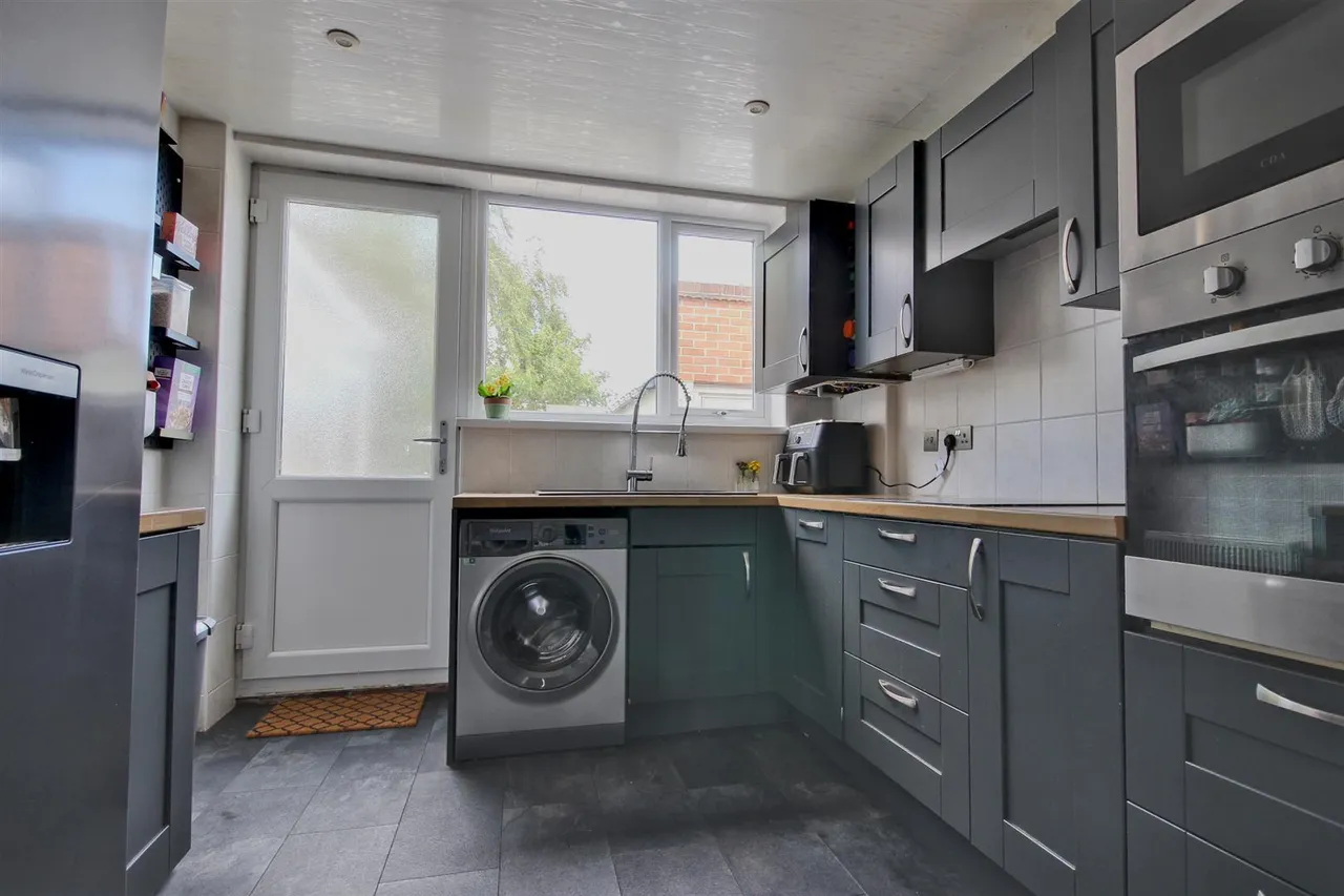 Langdale Crescent, Cottingham, photo 4