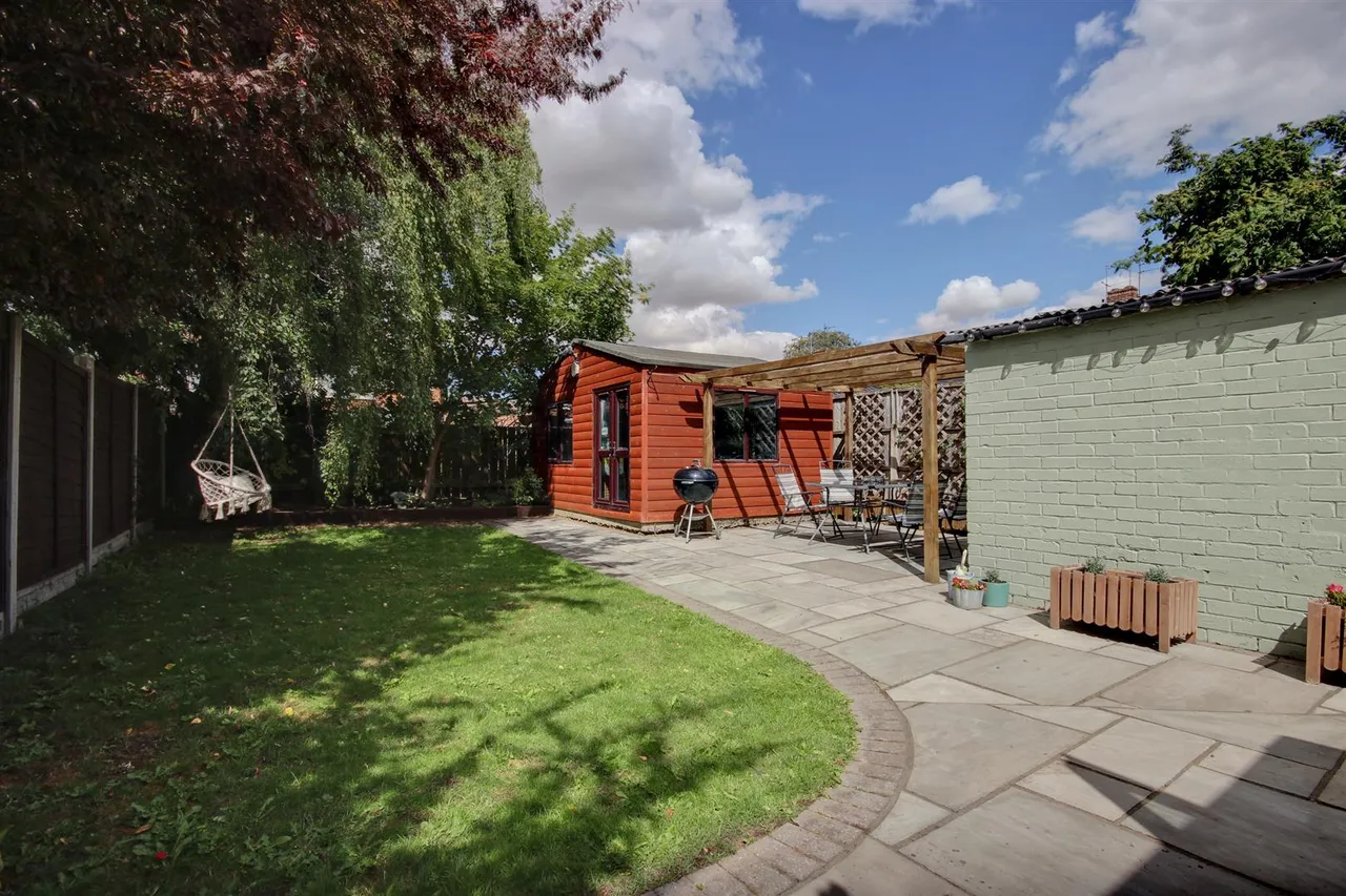 Langdale Crescent, Cottingham, photo 10