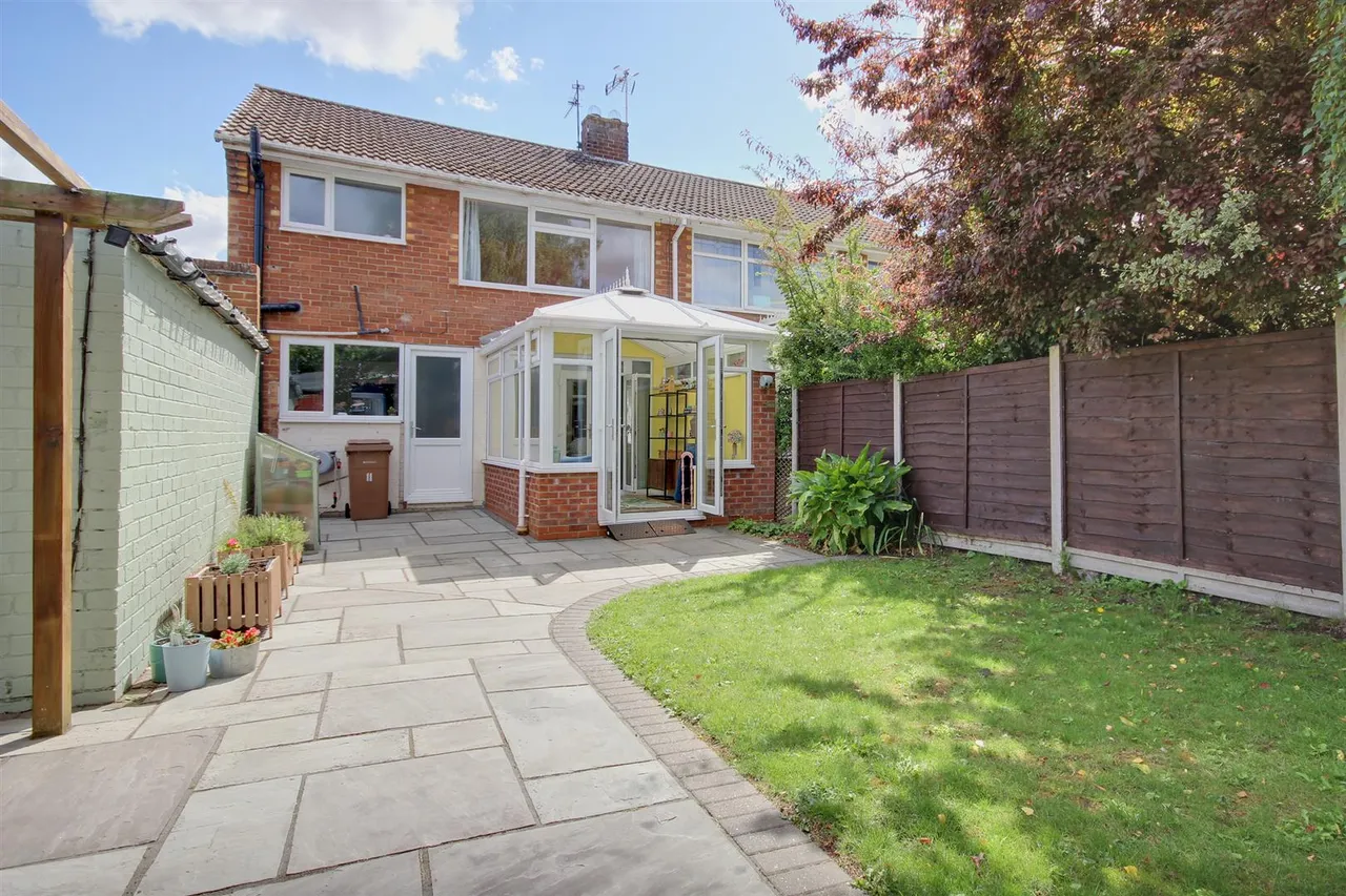 Langdale Crescent, Cottingham, photo 18