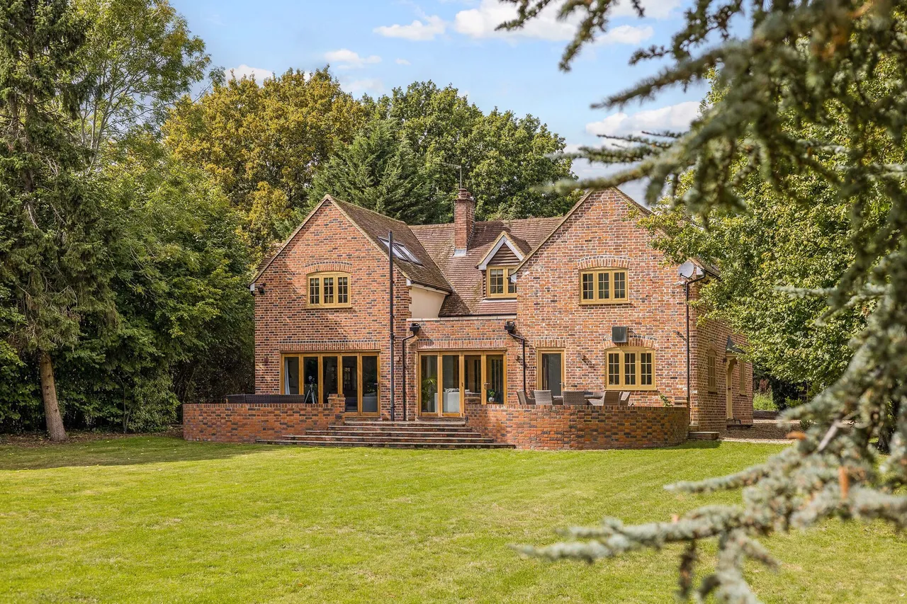 5 bed house for sale — Chequers Hill, St. Albans, AL3