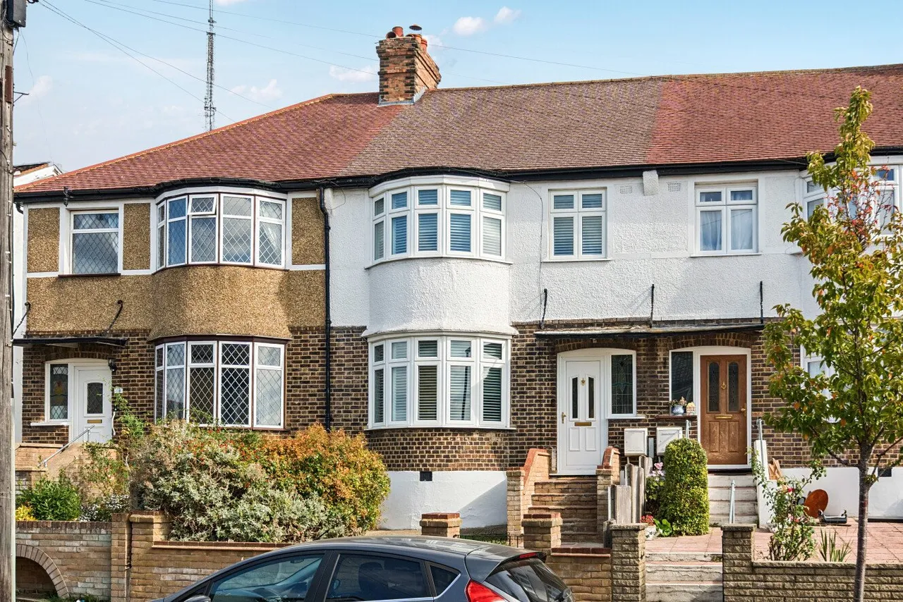 3 bed house for sale, Livingstone Road, CR7