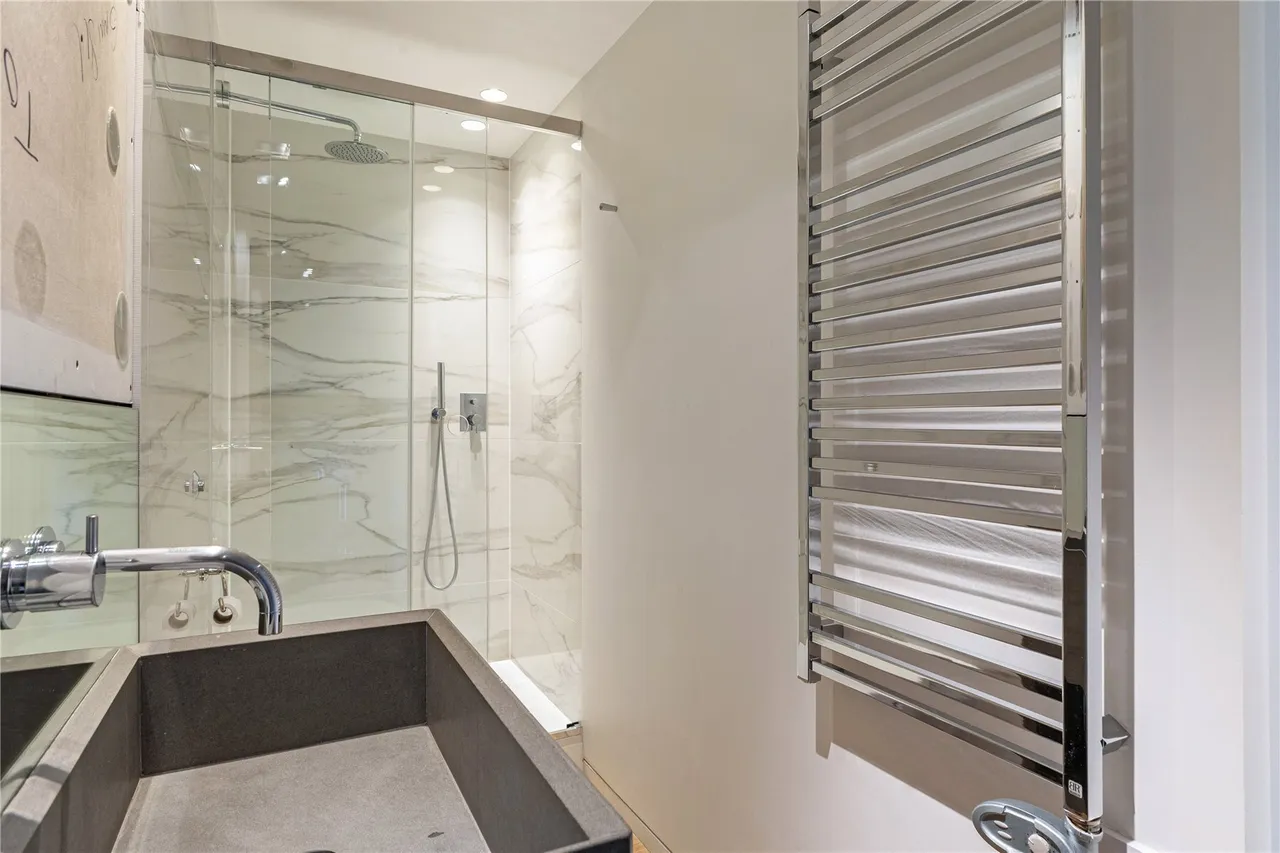 Hester Road, London, SW11, photo 15