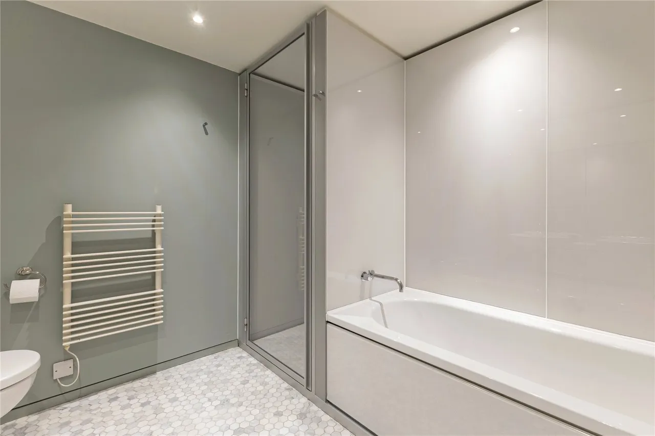 Hester Road, London, SW11, photo 14