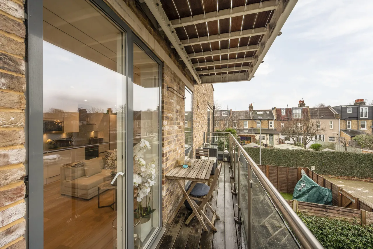 Flat 1, 2 Wellsborough Mews, London, photo 9