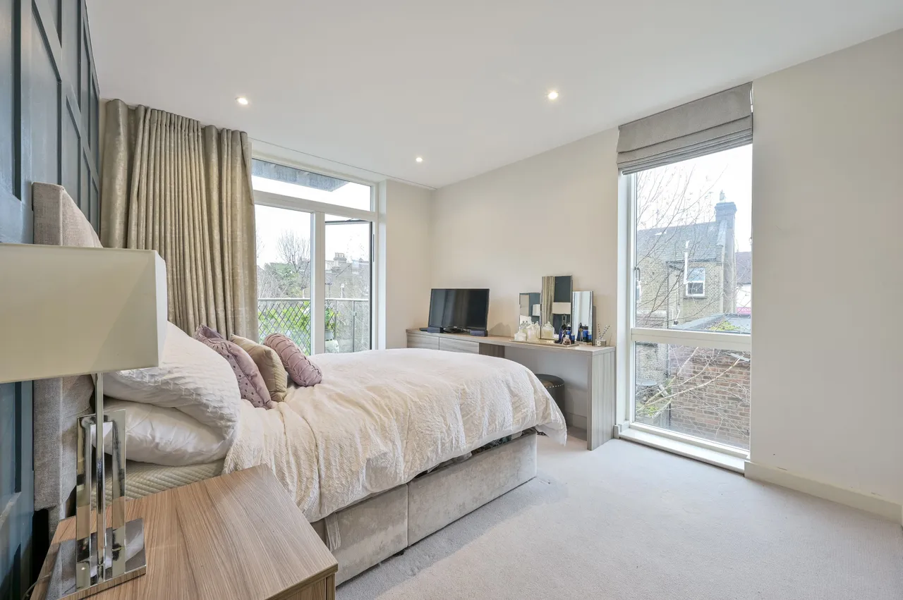 Flat 1, 2 Wellsborough Mews, London, photo 7