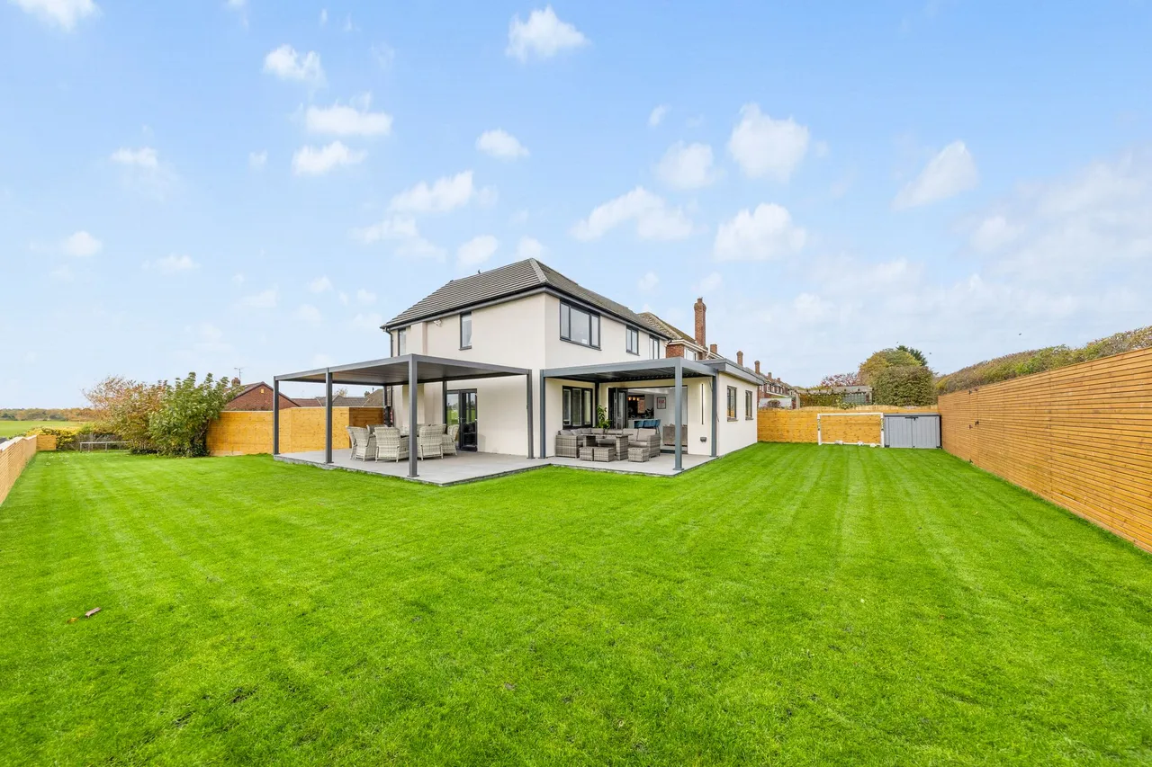 Beechmore, Moore, Warrington, Warrington, WA4 6UE, photo 19