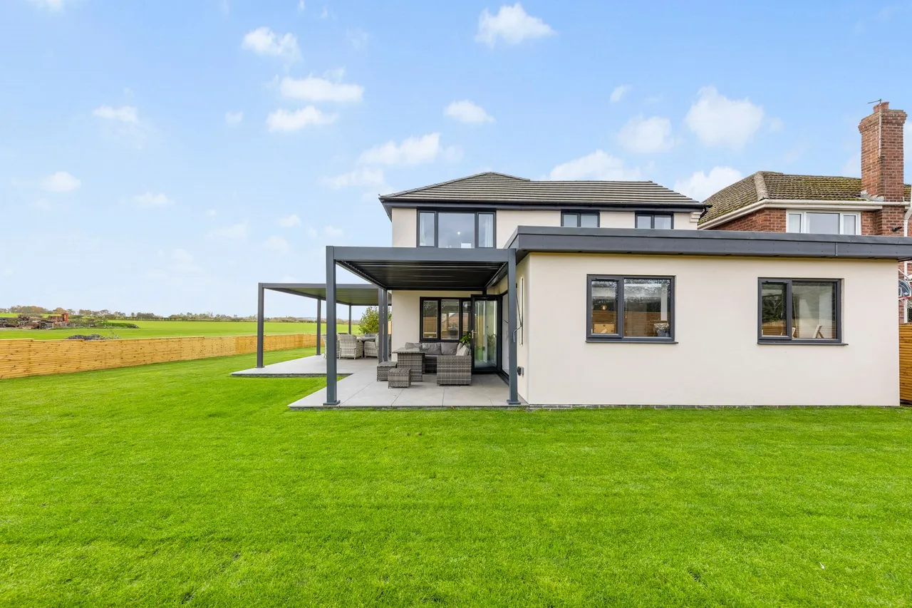 Beechmore, Moore, Warrington, Warrington, WA4 6UE, photo 20