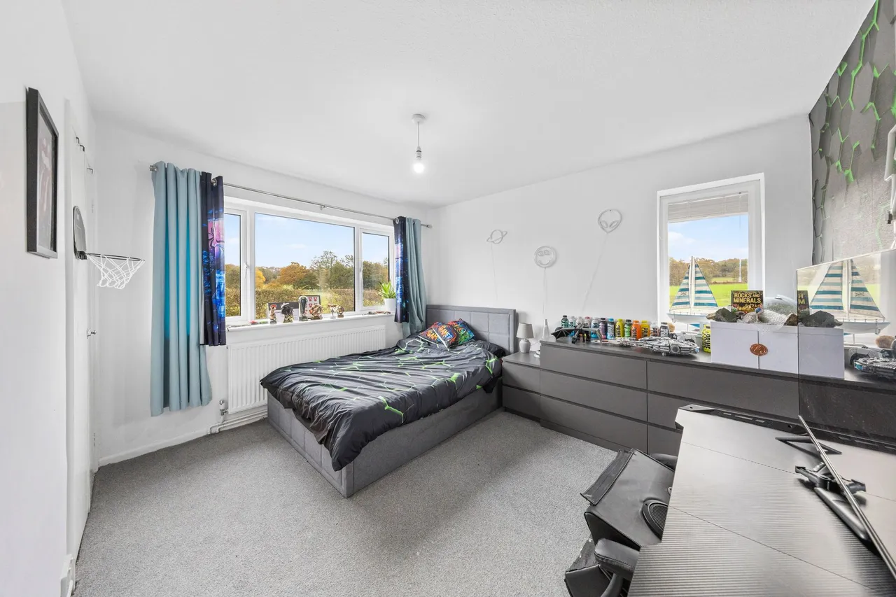 Beechmore, Moore, Warrington, Warrington, WA4 6UE, photo 18