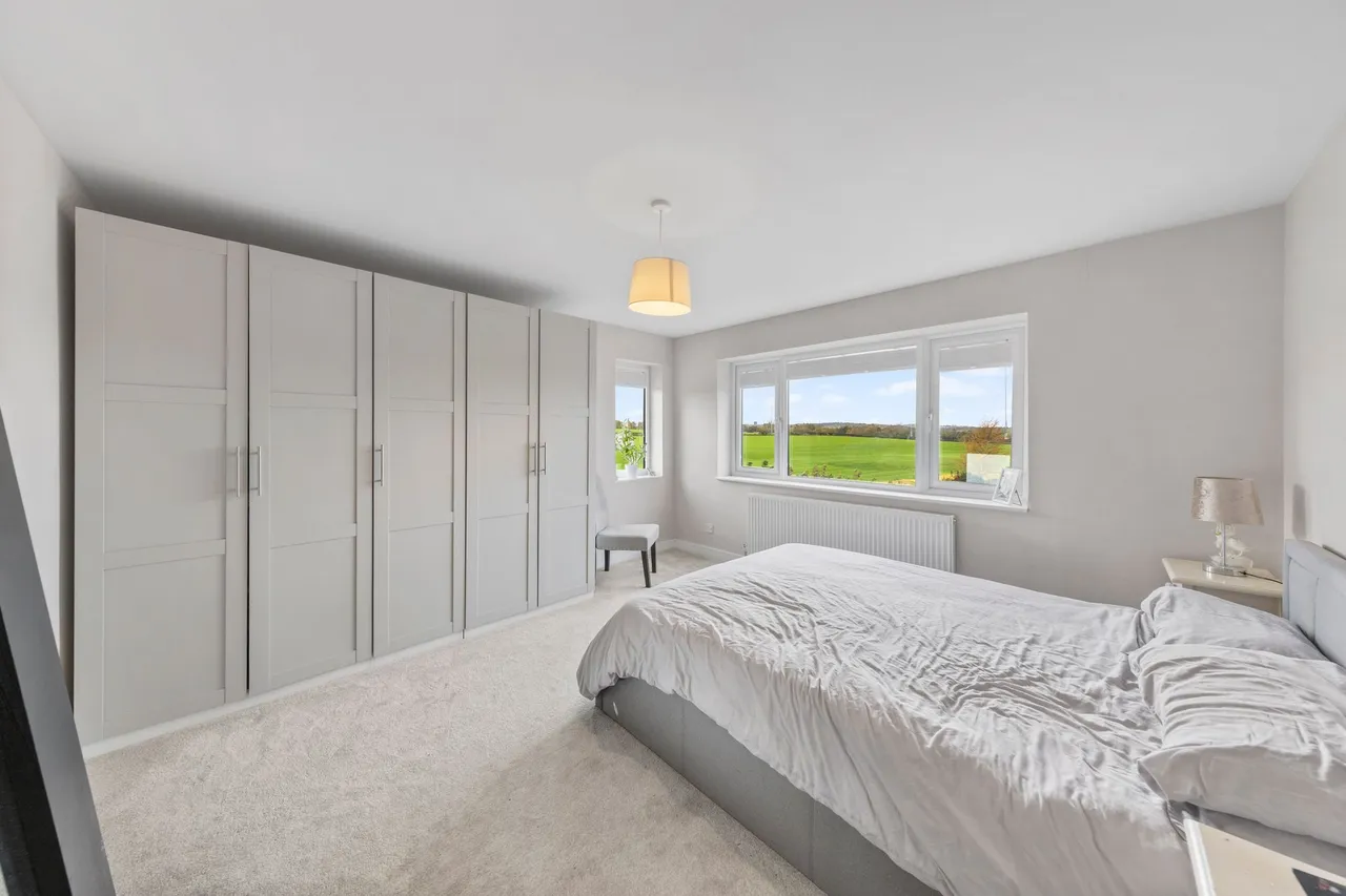 Beechmore, Moore, Warrington, Warrington, WA4 6UE, photo 13