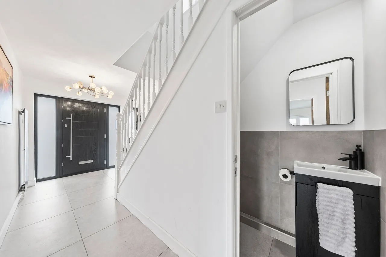Beechmore, Moore, Warrington, Warrington, WA4 6UE, photo 10