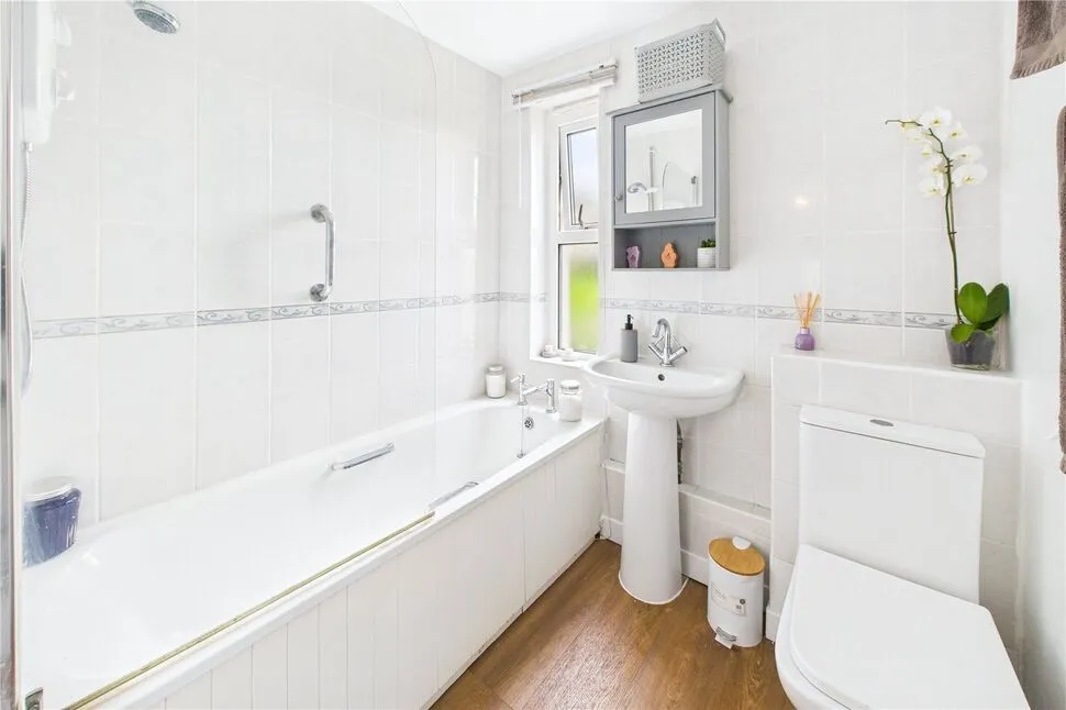 Huish Court, Radstock, Somerset, BA3, photo 8