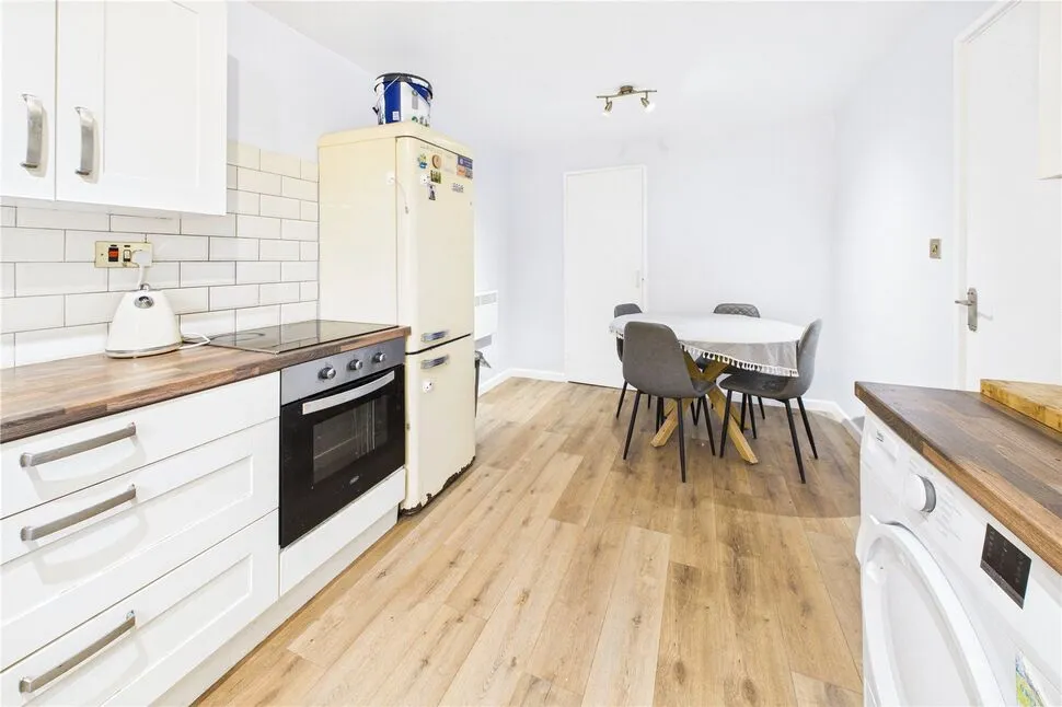Huish Court, Radstock, Somerset, BA3, photo 4