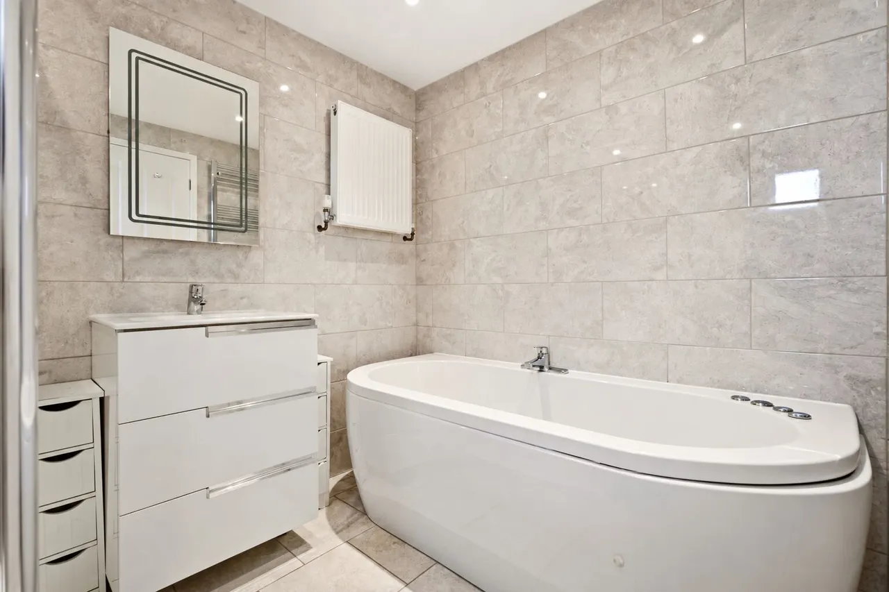 Churchfield, Harpenden, AL5, photo 9