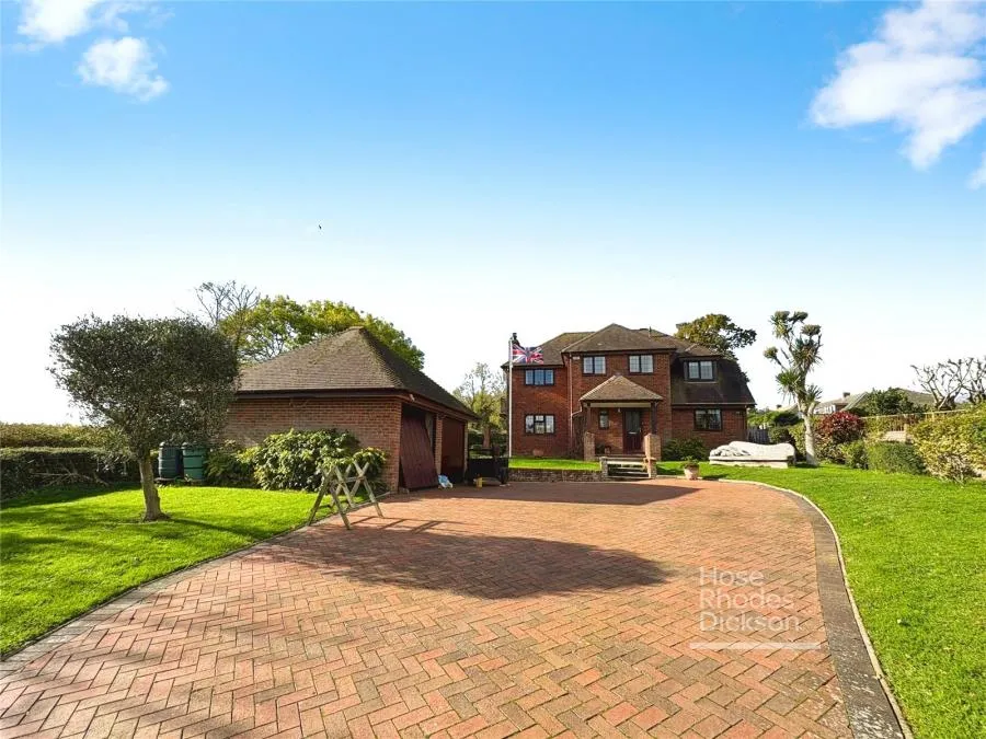 Pondwell Hill, Ryde, PO33, photo 3