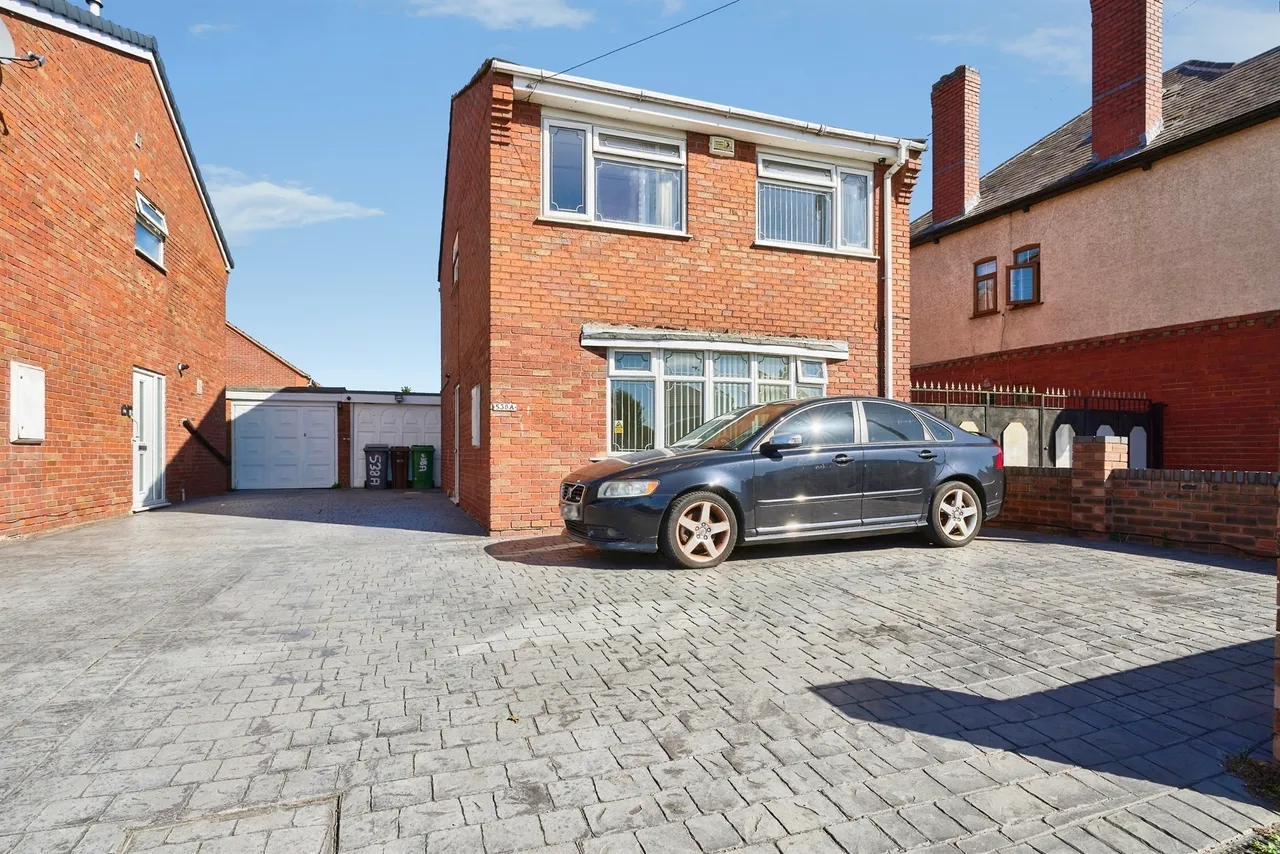 4 bed house for sale, Wolverhampton Road East, Parkfields, WV4