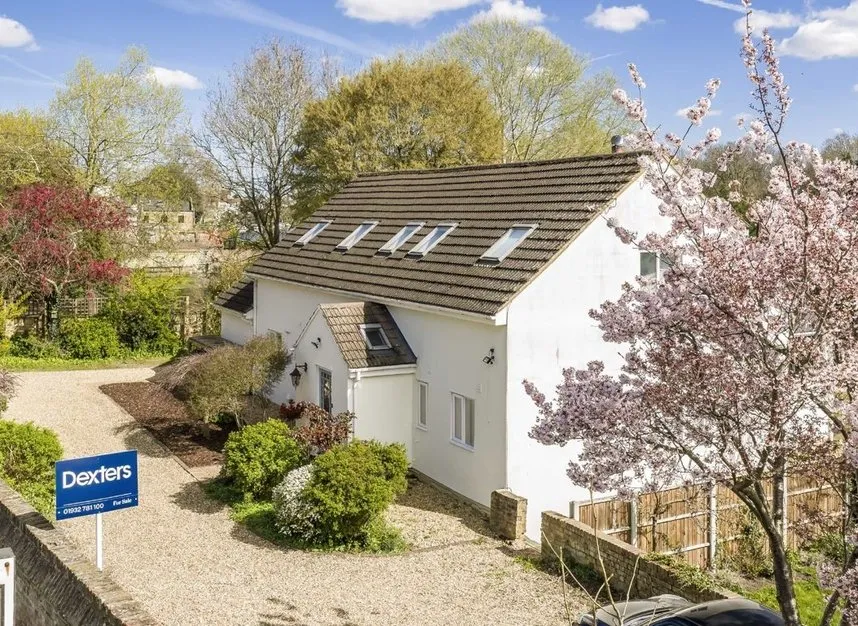 Thames Street, Sunbury-On-Thames, TW16, photo 16
