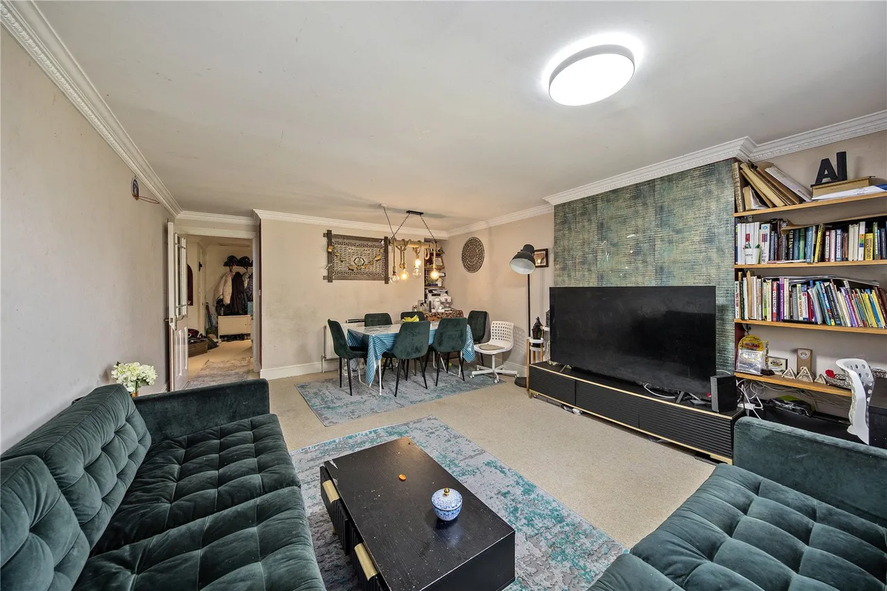 Kings Road, Richmond, TW10, photo 11