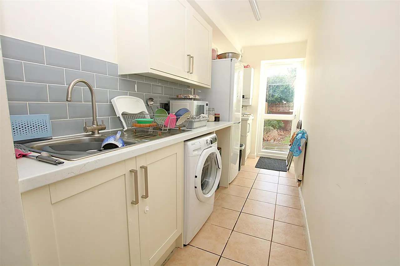 Mannington Gardens, East Hunsbury, photo 6