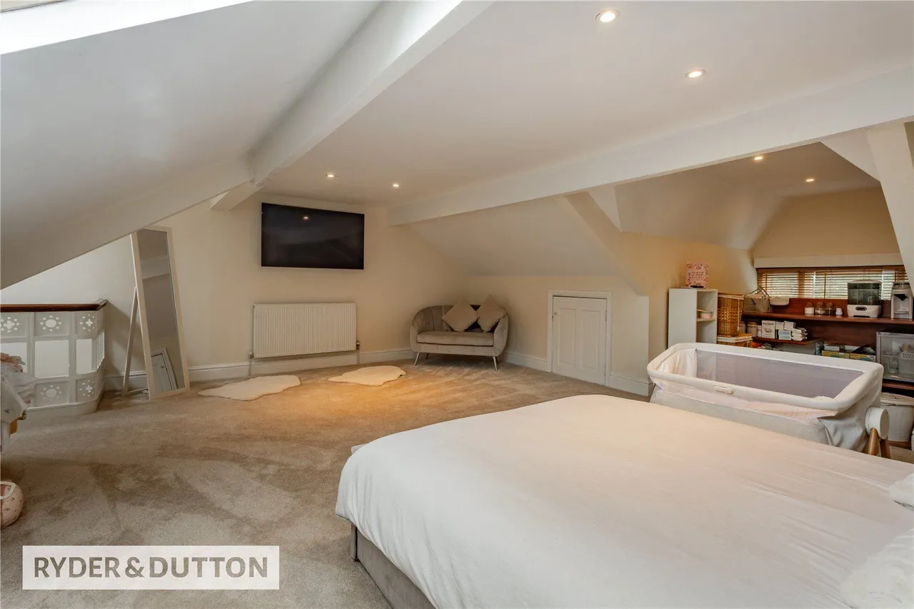 Mellalieu Street, Middleton, M24, photo 27