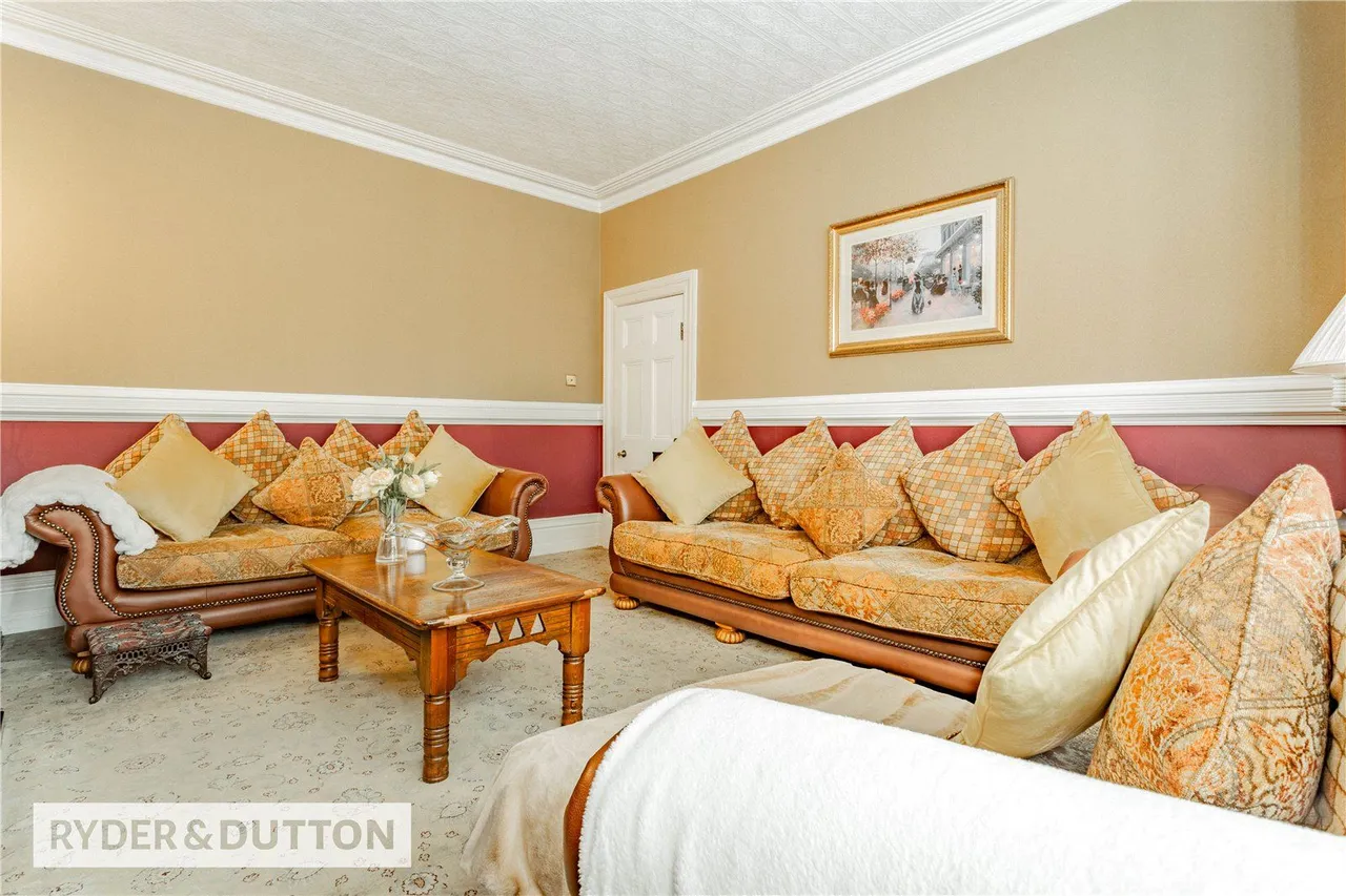 Mellalieu Street, Middleton, M24, photo 9
