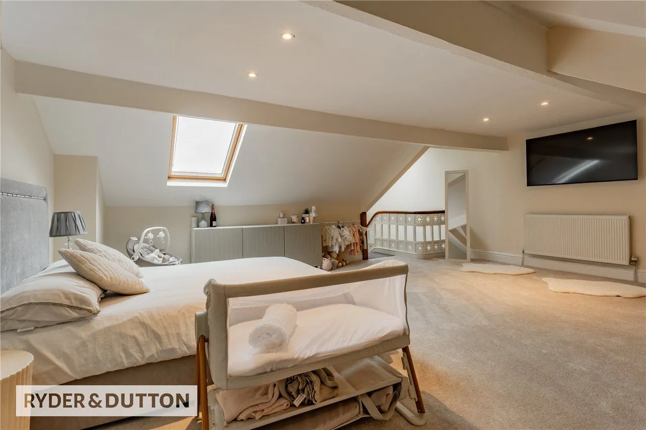 Mellalieu Street, Middleton, M24, photo 28