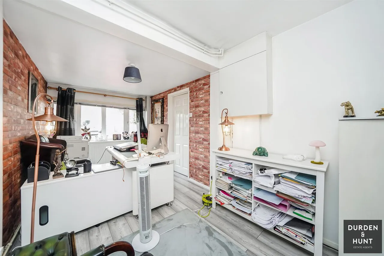 Solway, East Tilbury, RM18, photo 8