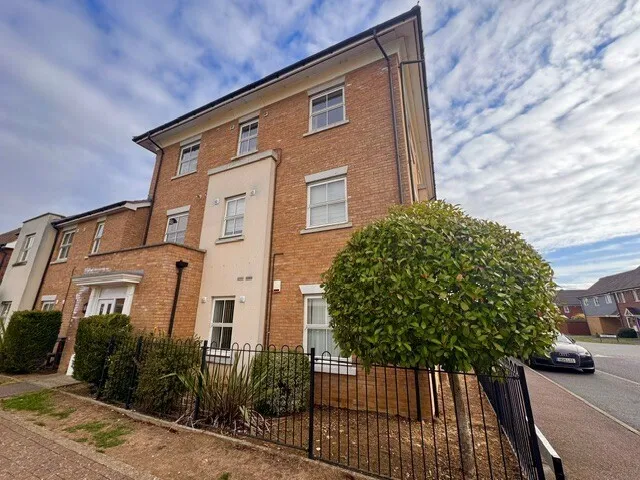 Rowditch Furlong, Redhouse Park, MK14, photo 8