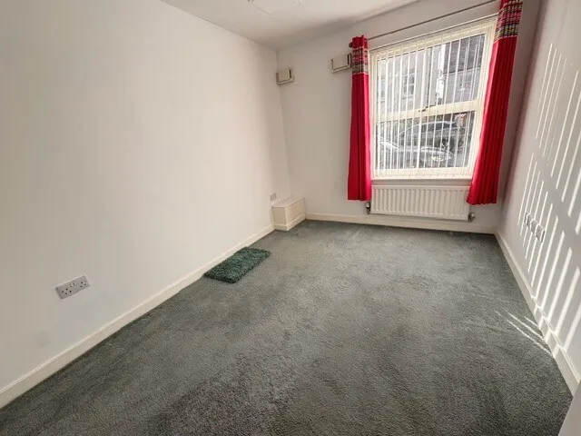 Rowditch Furlong, Redhouse Park, MK14, photo 6