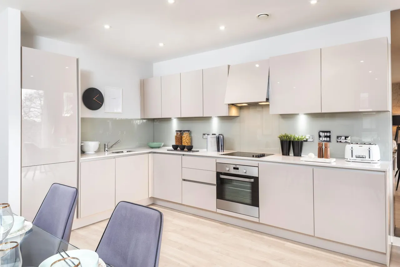 Harp View Apartments, Hendon Waterside, NW9, photo 2