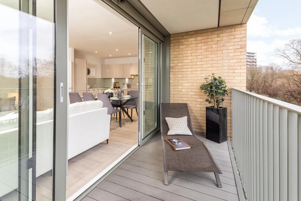 Harp View Apartments, Hendon Waterside, NW9, photo 3