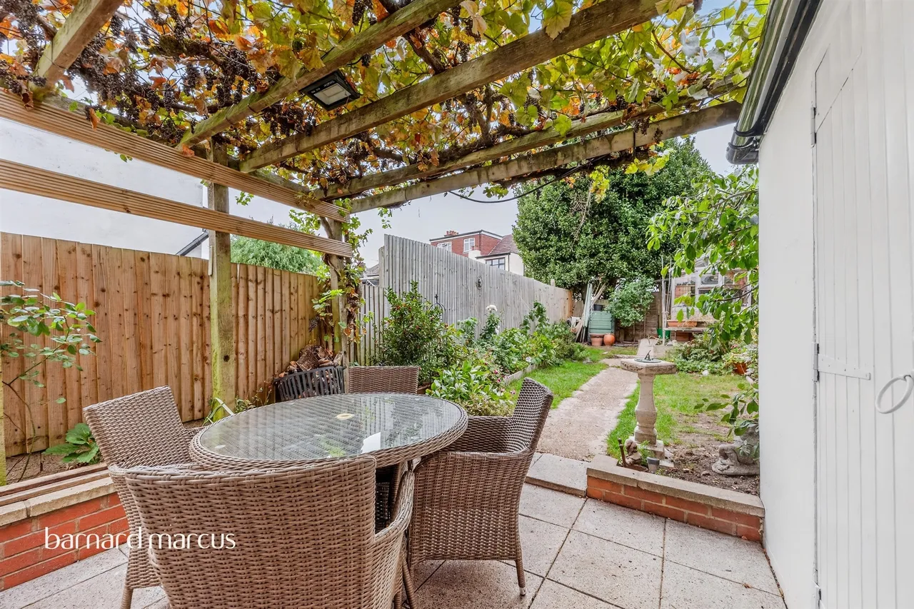 Cobden Road, London, SE25, photo 4