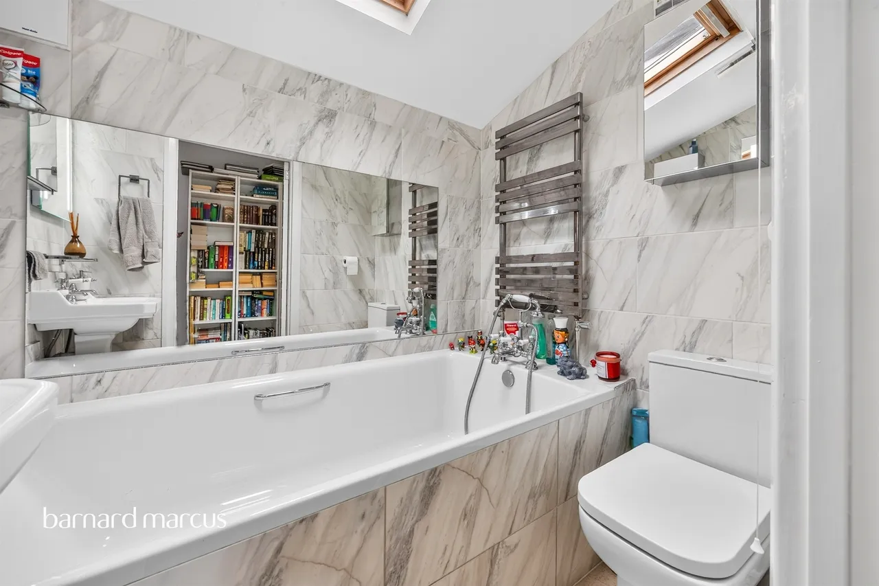 Cobden Road, London, SE25, photo 18