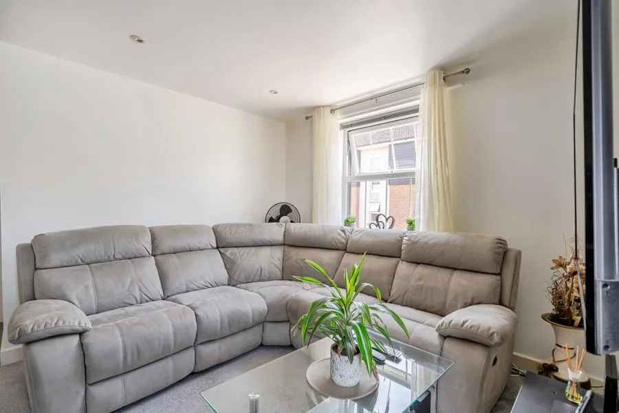 Ilsley Road, Basingstoke, RG24, photo 19